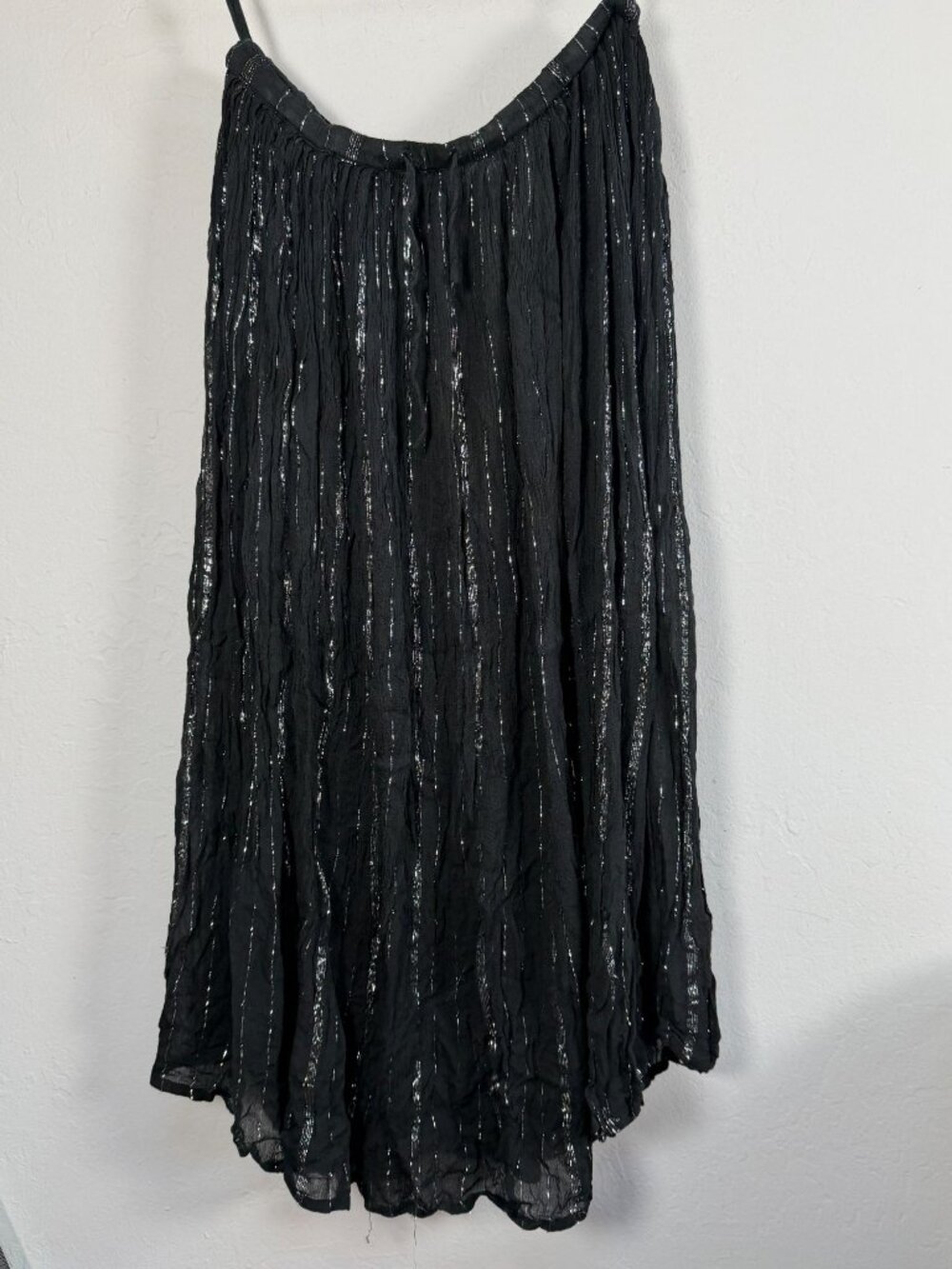 Ash & Sara Boho Black Metallic Silver Crinkle Goth Festival Midi Skirt Large New